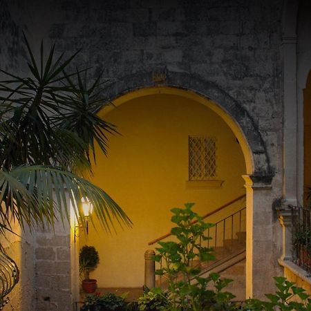 B&B Palazzo Sambiasi Lecce Dış mekan fotoğraf
