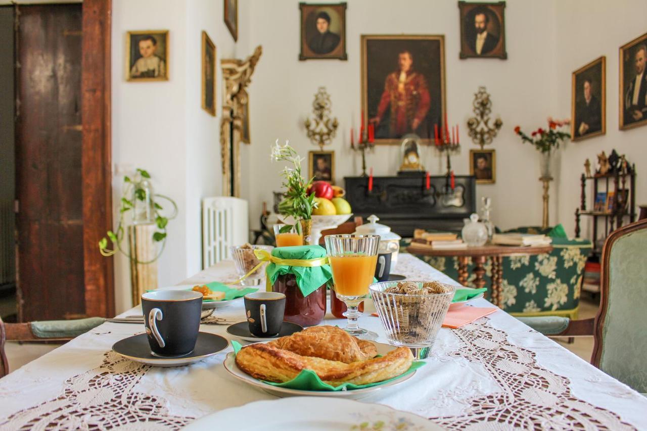 B&B Palazzo Sambiasi Lecce Dış mekan fotoğraf
