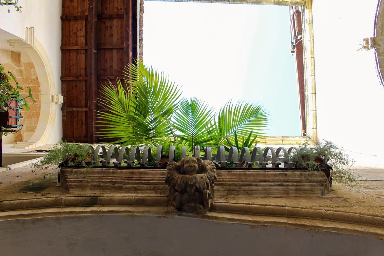 B&B Palazzo Sambiasi Lecce Dış mekan fotoğraf