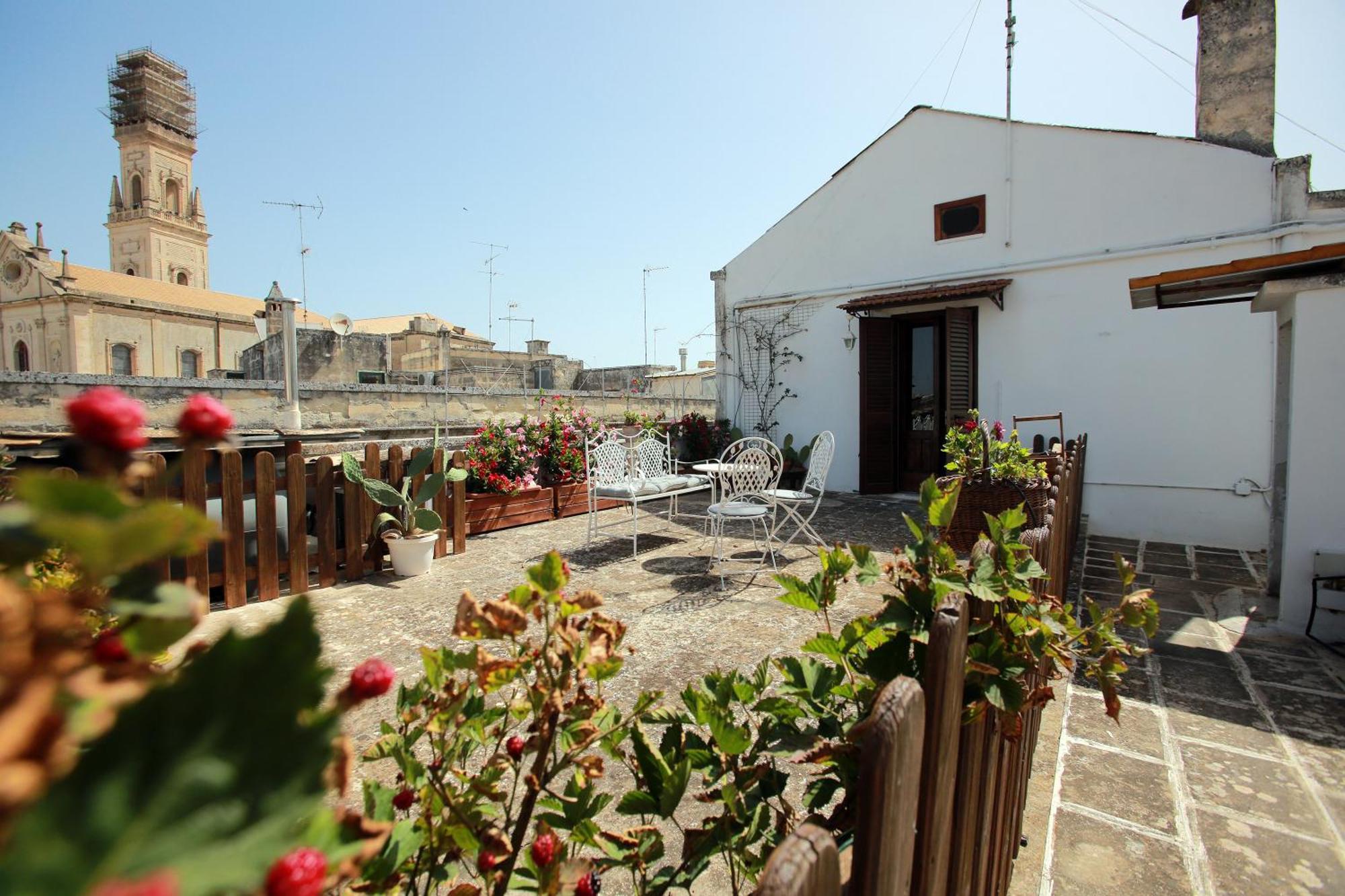 B&B Palazzo Sambiasi Lecce Dış mekan fotoğraf