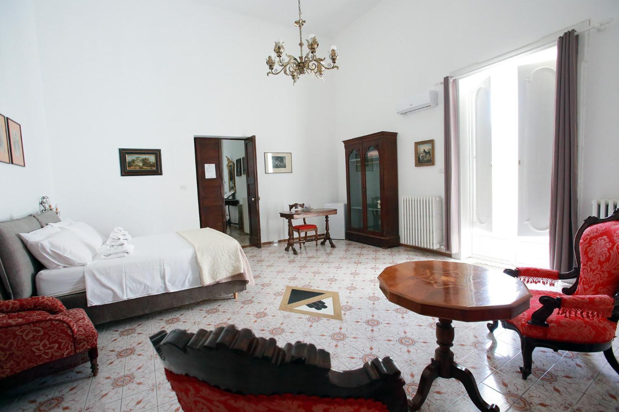 B&B Palazzo Sambiasi Lecce Oda fotoğraf
